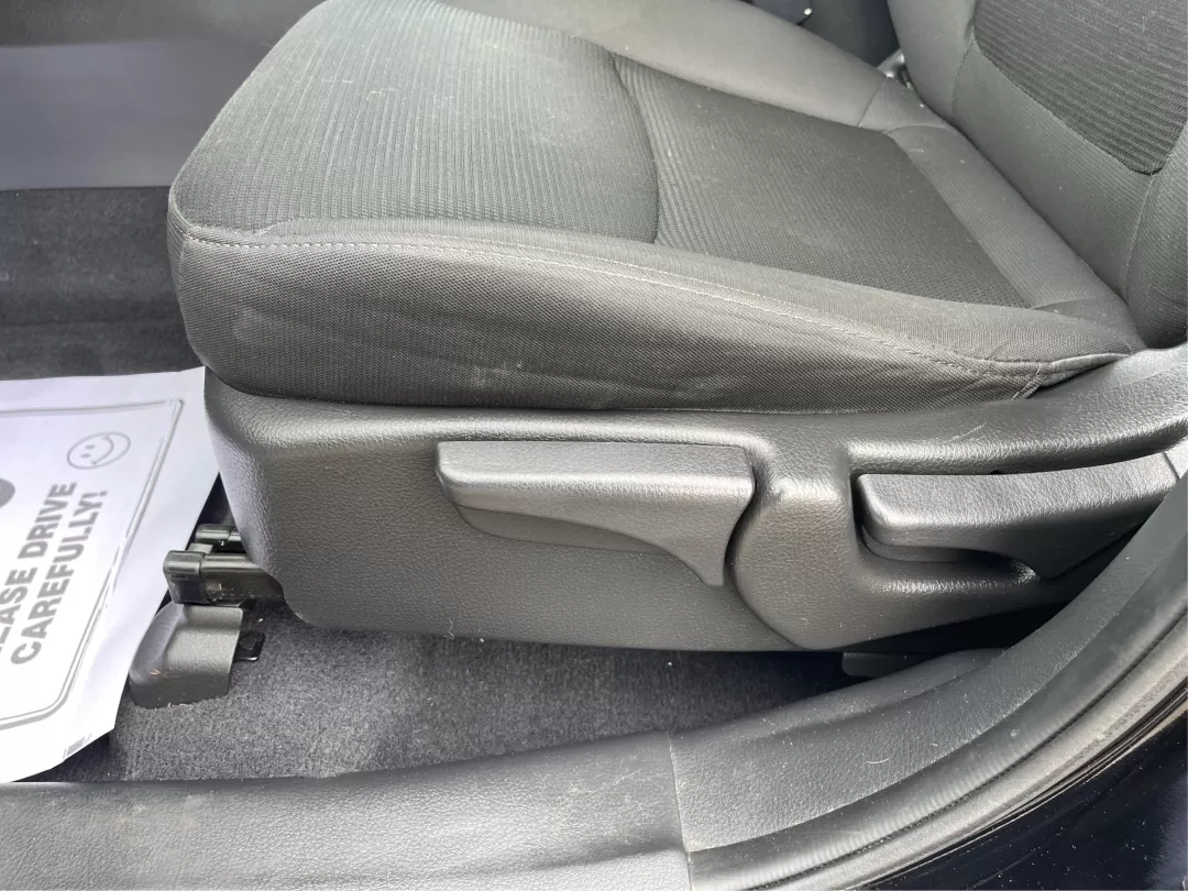 2015 Kia Sorento LX (5XYKT3A60FG) with an 2.4L I-4 gasoline direct injection engine, located at 880 E. National Road, Vandalia, OH, 45377, (937) 908-9800, 39.891918, -84.183594 - Photo#18