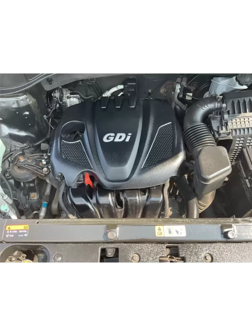 2013 Twilight Black Hyundai Santa Fe Sport 2.4 AWD (5XYZUDLB5DG) with an 2.4L L4 DOHC 16V engine, 6-Speed Automatic transmission, located at 4508 South Dixie Dr, Moraine, OH, 45439, (937) 908-9800, 39.689976, -84.218452 - Photo#10