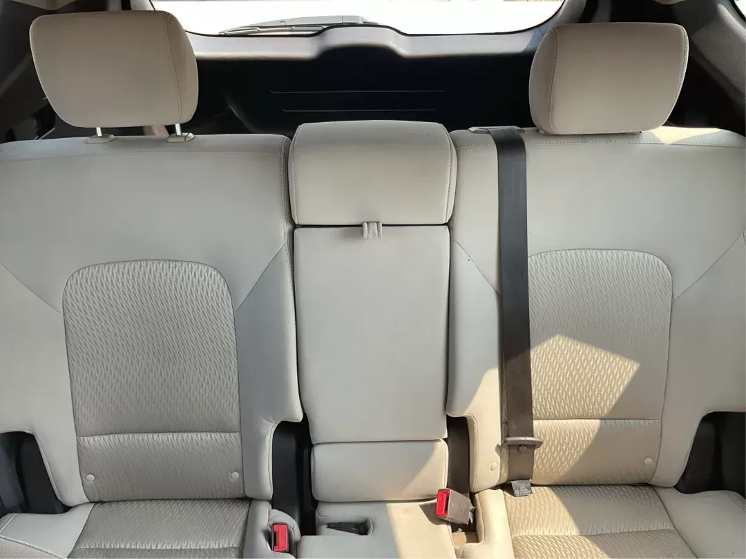 2013 Twilight Black Hyundai Santa Fe Sport 2.4 AWD (5XYZUDLB5DG) with an 2.4L L4 DOHC 16V engine, 6-Speed Automatic transmission, located at 4508 South Dixie Dr, Moraine, OH, 45439, (937) 908-9800, 39.689976, -84.218452 - Photo#12