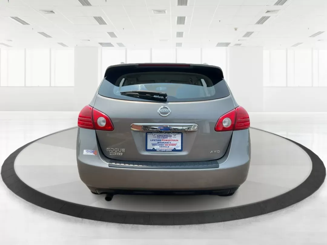 2014 Platinum Graphite Nissan Rogue Select S AWD (JN8AS5MV4EW) with an 2.5L L4 DOHC 16V engine, Continuously Variable Transmission transmission, located at 4508 South Dixie Dr, Moraine, OH, 45439, (937) 908-9800, 39.689976, -84.218452 - Photo#3