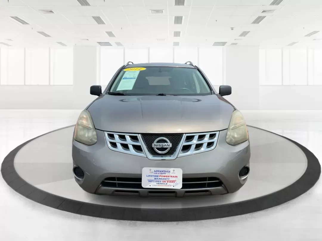 2014 Platinum Graphite Nissan Rogue Select S AWD (JN8AS5MV4EW) with an 2.5L L4 DOHC 16V engine, Continuously Variable Transmission transmission, located at 4508 South Dixie Dr, Moraine, OH, 45439, (937) 908-9800, 39.689976, -84.218452 - Photo#6