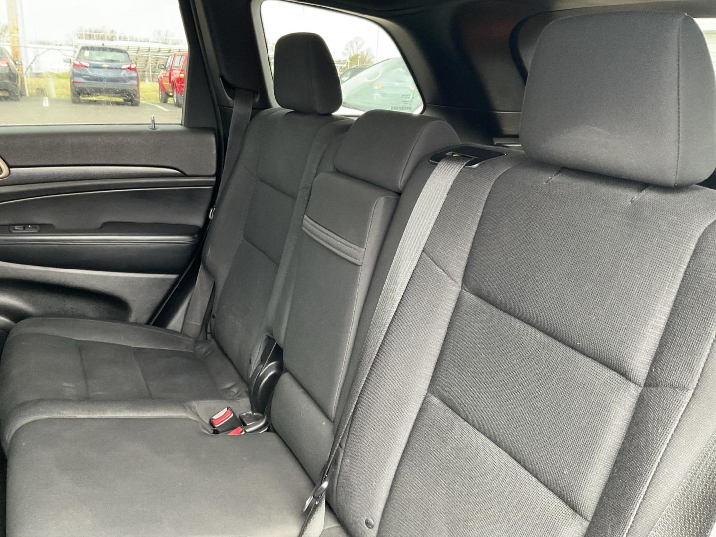 2014 Brilliant Black Crystal P Jeep Grand Cherokee Laredo 4WD (1C4RJFAG5EC) with an 3.6L V6 DOHC 24V engine, 5-Speed Automatic transmission, located at 401 Woodman Dr, Riverside, OH, 45431, (937) 908-9800, 39.760899, -84.123421 - Photo#8
