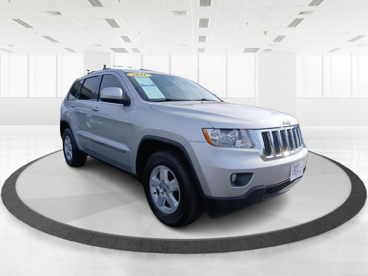 photo of 2011 Jeep Grand Cherokee Laredo 4WD