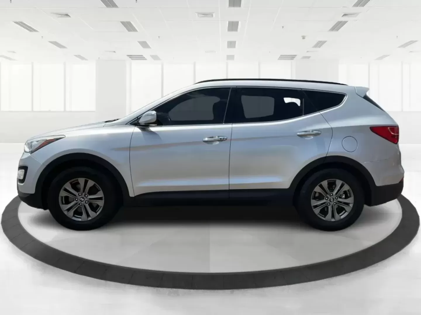 2014 Moonstone Silver Hyundai Santa Fe Sport 2.4 AWD (5XYZUDLB6EG) with an 2.4L L4 DOHC 16V engine, 6-Speed Automatic transmission, located at 8750 N County Rd 25A, Piqua, OH, 45356, (937) 908-9800, 40.164391, -84.232513 - **Adventure Awaits with the 2014 Hyundai Santa Fe Sport 2.4 AWD: Your Perfect Family Companion!** <br /> <br /> Are you searching for a vehicle that seamlessly blends versatility and reliability, ideal for everything from family road trips to daily commutes? Look no further! Advantage Car and Credit - Photo#5