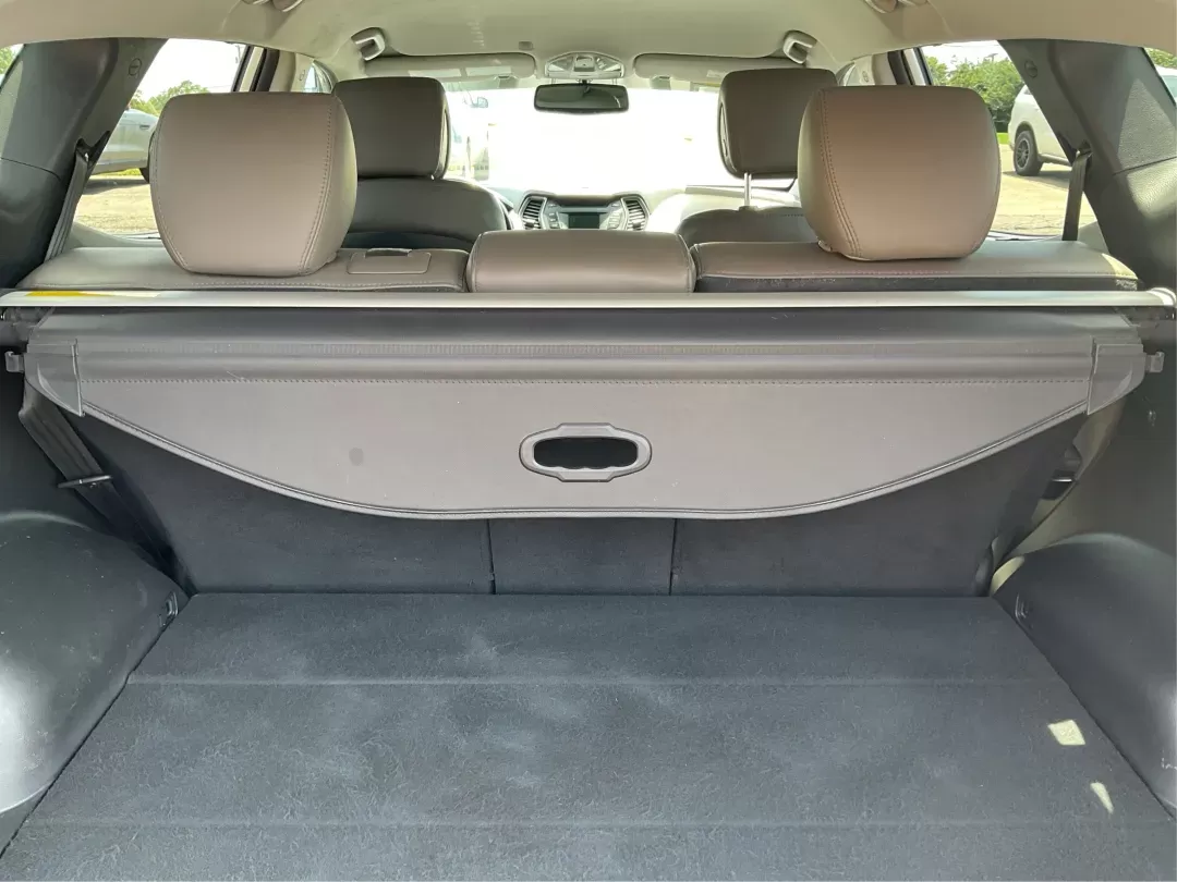 2014 Moonstone Silver Hyundai Santa Fe Sport 2.4 AWD (5XYZUDLB6EG) with an 2.4L L4 DOHC 16V engine, 6-Speed Automatic transmission, located at 8750 N County Rd 25A, Piqua, OH, 45356, (937) 908-9800, 40.164391, -84.232513 - **Adventure Awaits with the 2014 Hyundai Santa Fe Sport 2.4 AWD: Your Perfect Family Companion!** <br /> <br /> Are you searching for a vehicle that seamlessly blends versatility and reliability, ideal for everything from family road trips to daily commutes? Look no further! Advantage Car and Credit - Photo#10
