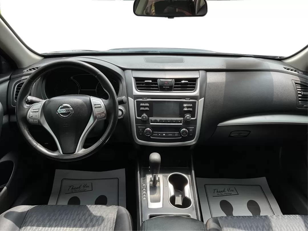 2017 Storm Blue Nissan Altima 2.5 SV (1N4AL3AP0HC) with an 2.5L L4 DOHC 16V engine, Continuously Variable Transmission transmission, located at 8750 N County Rd 25A, Piqua, OH, 45356, (937) 908-9800, 40.164391, -84.232513 - Unlock a seamless driving experience with the 2017 Nissan Altima 2.5 SV, a sedan designed not just for the daily commute but for life's countless adventures. Whether you're navigating the bustling streets of Fairborn, OH, or embarking on weekend getaways with the family, this Altima delivers a perfe - Photo#19