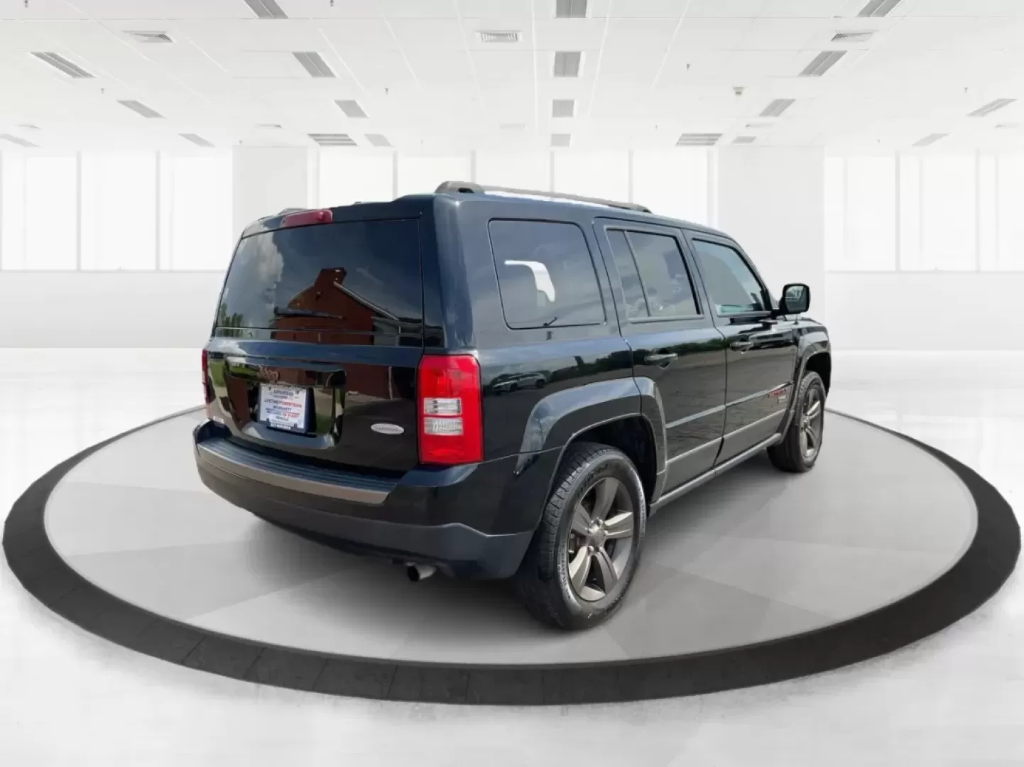 2016 Jeep Patriot 75th Anniversary (1C4NJPBBXGD) with an 2.4L I-4 DOHC engine, located at 880 E. National Road, Vandalia, OH, 45377, (937) 908-9800, 39.891918, -84.183594 - **Discover Your Next Adventure with the 2016 Jeep Patriot 75th Anniversary Edition!**<br /> <br /> Are you ready to embark on your next road trip or weekend adventure? The 2016 Jeep Patriot 75th Anniversary Edition is the perfect vehicle for those who crave exploration while enjoying the comforts of - Photo#2