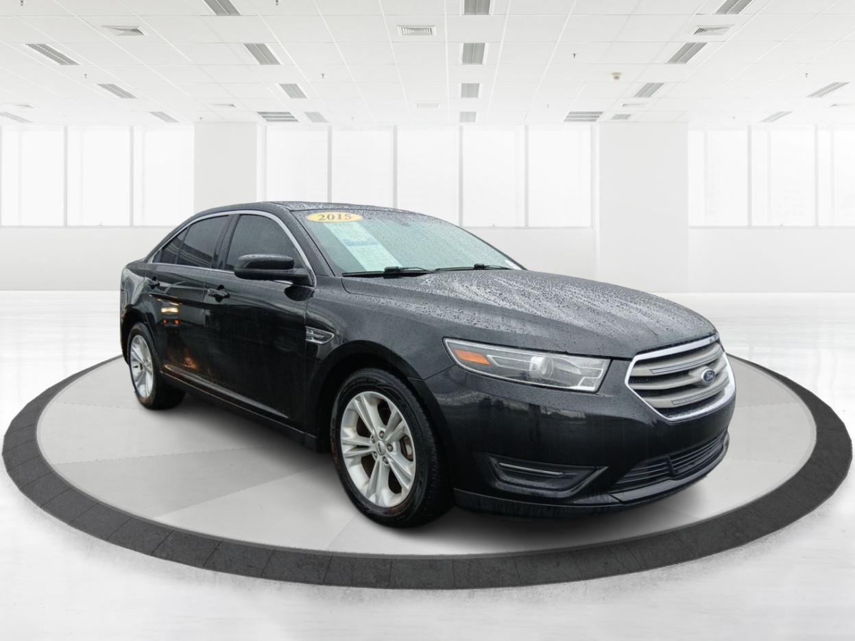 photo of 2015 Ford Taurus SEL FWD