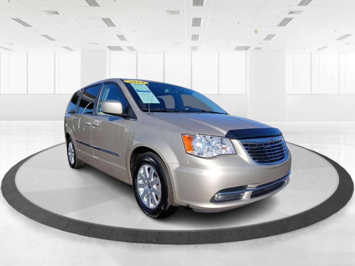 photo of 2014 Chrysler Town  and  Country Touring