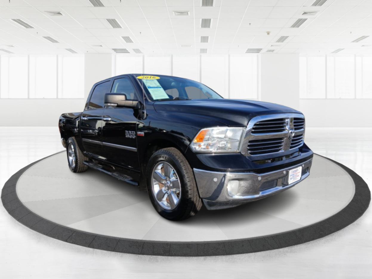 photo of 2016 RAM 1500 SLT Crew Cab SWB 4WD