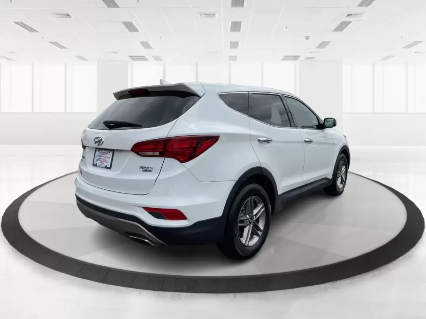 2017 Hyundai Santa Fe 2.4L (5NMZTDLB4HH) with an Theta II 2.4L I-4 gasoline direct injection engine, located at 880 E. National Road, Vandalia, OH, 45377, (937) 908-9800, 39.891918, -84.183594 - **Discover Your Next Adventure with the 2017 Hyundai Santa Fe Sport at Advantage Car and Credit!**<br /> <br /> Are you ready to elevate your lifestyle and embrace the adventures waiting for you? Whether you're a growing family in need of space, a daily commuter looking for comfort, or an outdoor en - Photo#2