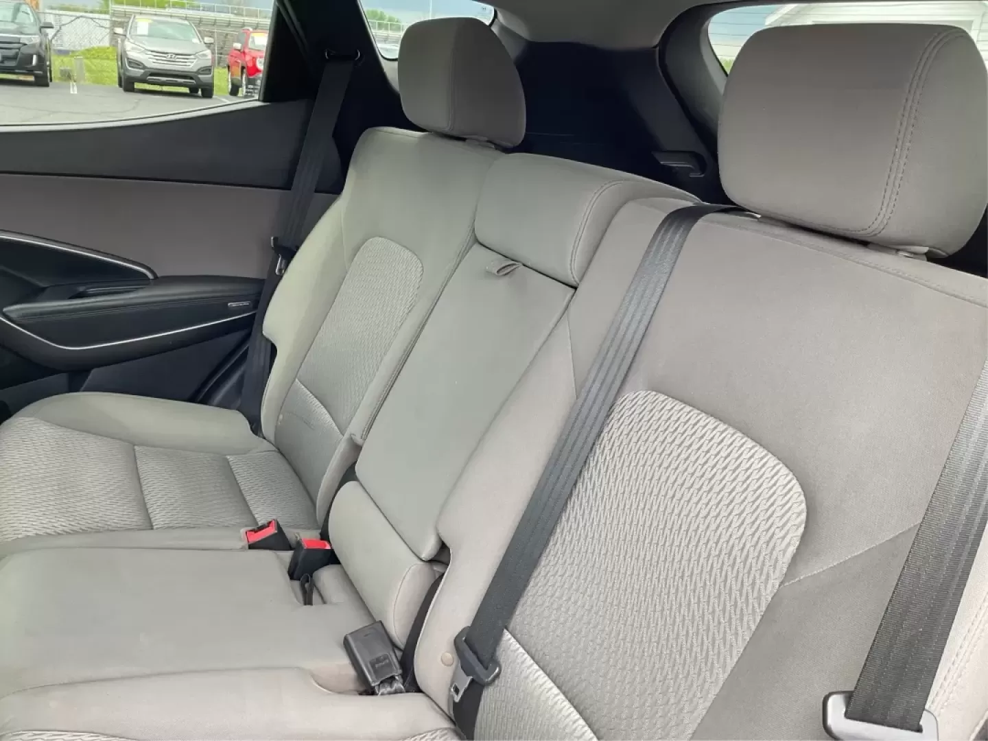 2017 Hyundai Santa Fe 2.4L (5NMZTDLB4HH) with an Theta II 2.4L I-4 gasoline direct injection engine, located at 880 E. National Road, Vandalia, OH, 45377, (937) 908-9800, 39.891918, -84.183594 - **Discover Your Next Adventure with the 2017 Hyundai Santa Fe Sport at Advantage Car and Credit!**<br /> <br /> Are you ready to elevate your lifestyle and embrace the adventures waiting for you? Whether you're a growing family in need of space, a daily commuter looking for comfort, or an outdoor en - Photo#10
