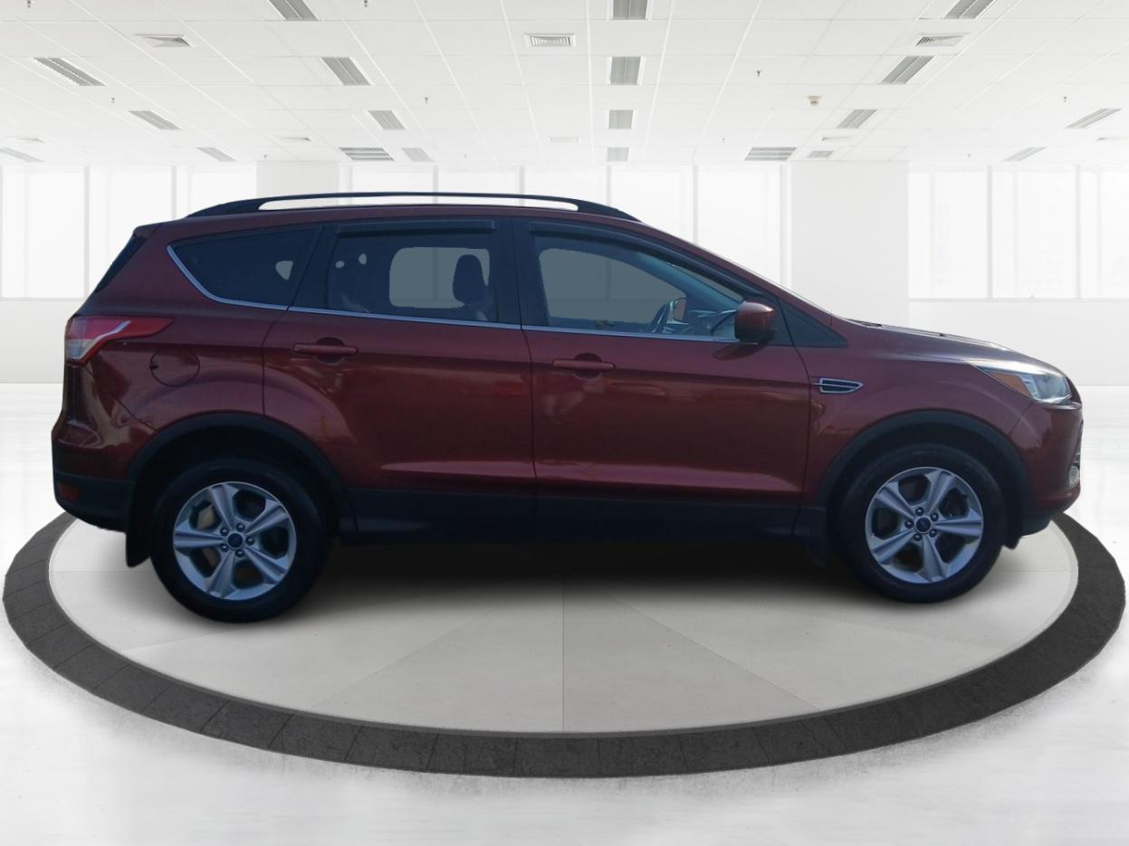 photo of 2016 Ford Escape SE 4WD