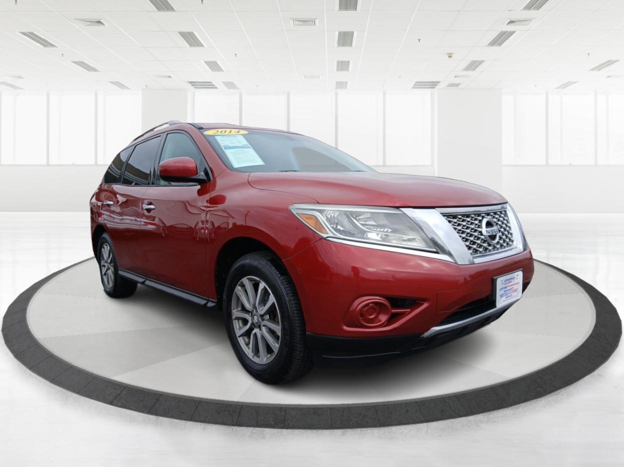 photo of 2014 Nissan Pathfinder S 4WD