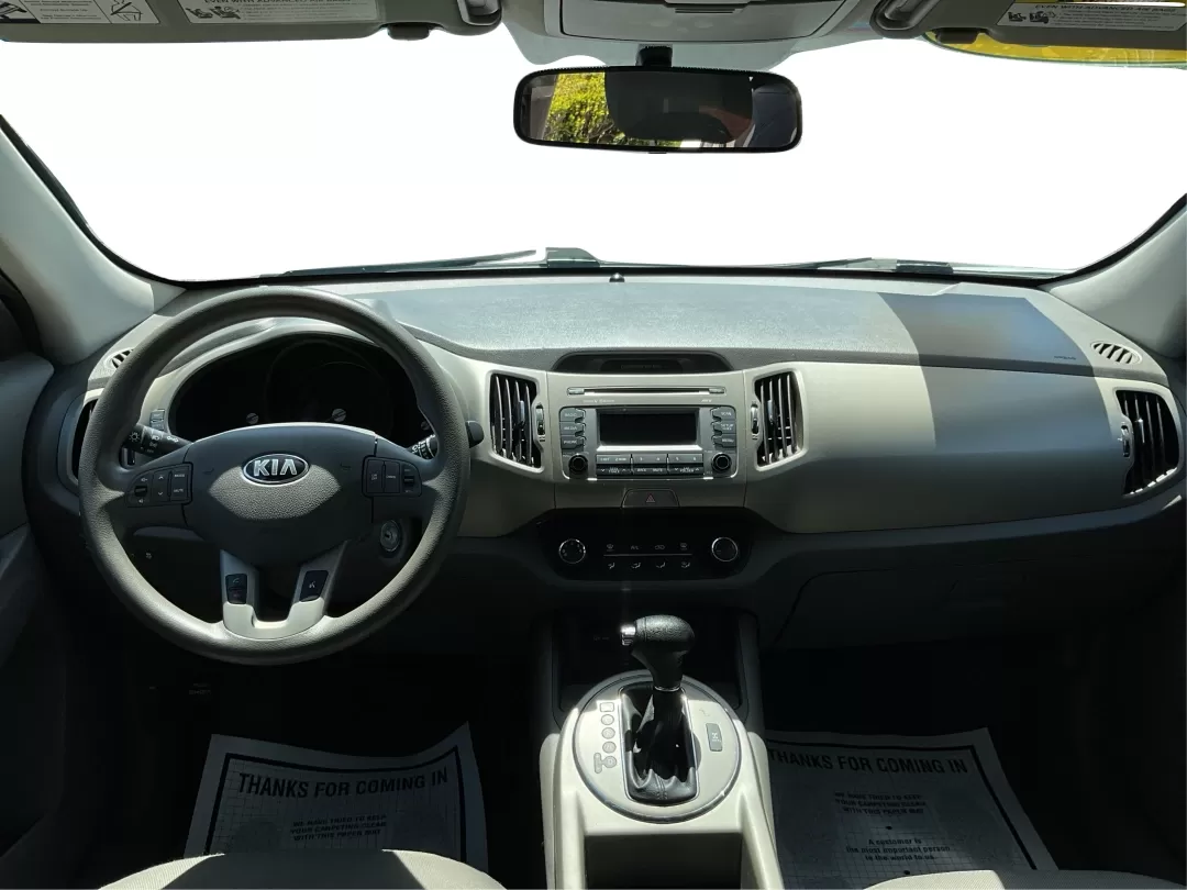 2015 Kia Sportage LX (KNDPBCAC7F7) with an Other engine, located at 880 E. National Road, Vandalia, OH, 45377, (937) 908-9800, 39.891918, -84.183594 - Photo#19