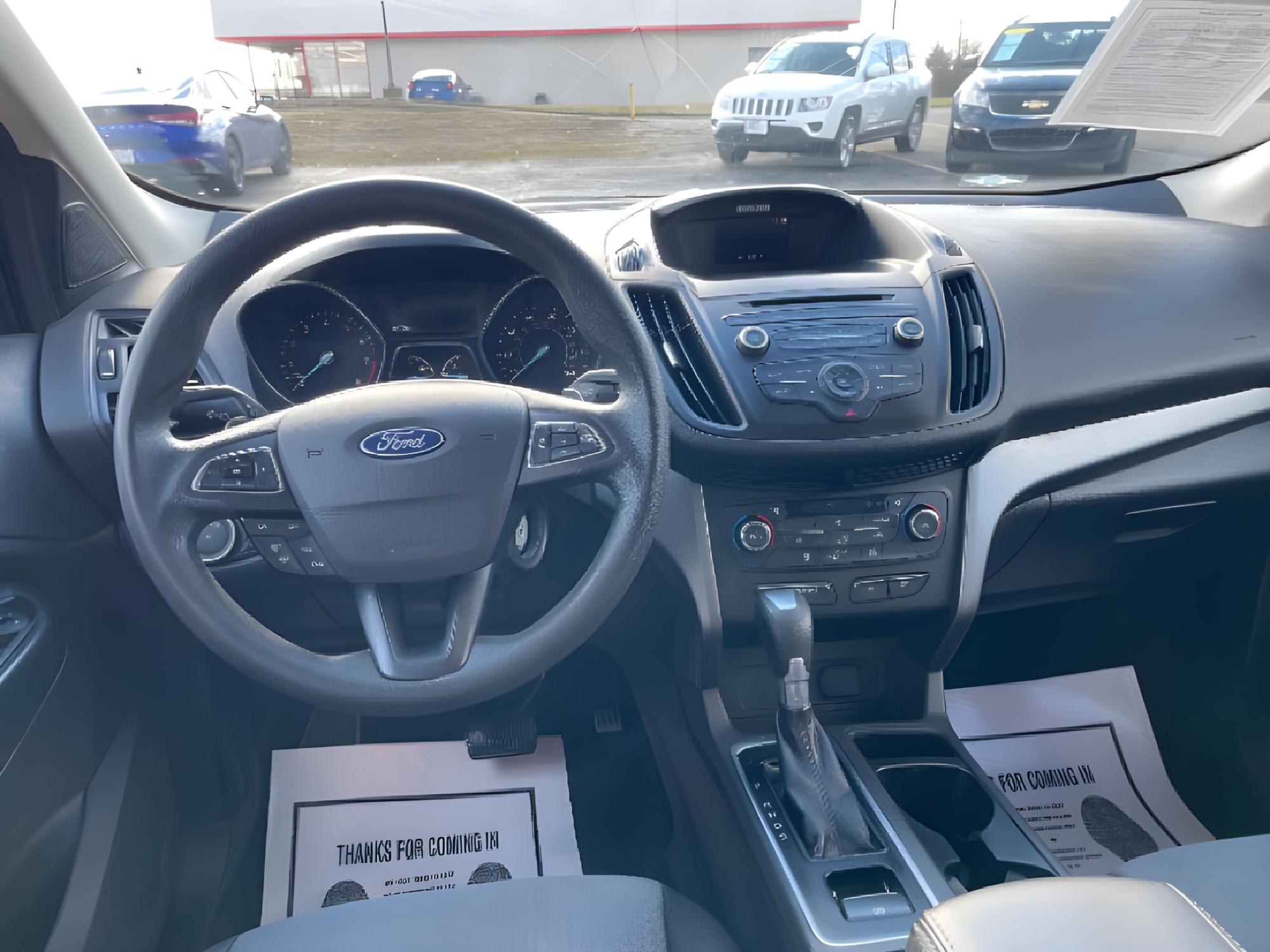 2017 Ford Escape SE 4WD (1FMCU9GD4HU) with an 1.5L L4 DOHC 16V engine, 6-Speed Automatic transmission, located at 401 Woodman Dr, Riverside, OH, 45431, (937) 908-9800, 39.760899, -84.123421 - 2017 Ford Escape SE 4WD - Photo#21