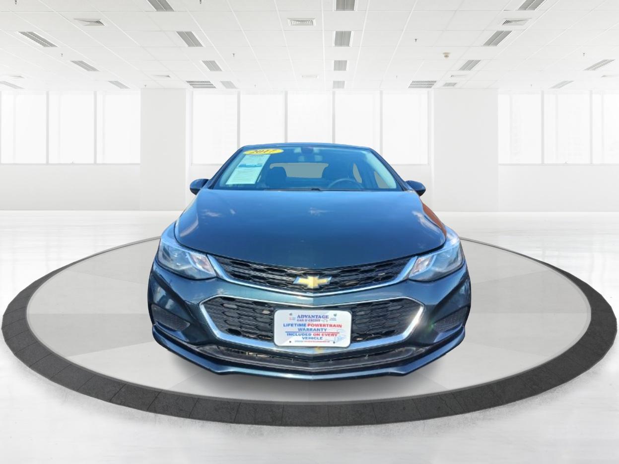 2017 Chevrolet Cruze LT Auto (3G1BE5SM0HS) with an 1.4L L4 DOHC 16V TURBO engine, 6-Speed Automatic transmission, located at 1230 East Main St, Xenia, OH, 45385, (937) 908-9800, 39.688026, -83.910172 - 2017 Chevrolet Cruze LT Auto - Photo#17