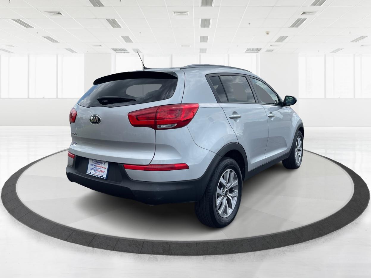2016 Kia Sportage LX AWD (KNDPBCAC3G7) with an 2.4L V6 DOHC 24V engine, 6-Speed Automatic transmission, located at 4508 South Dixie Dr, Moraine, OH, 45439, (937) 908-9800, 39.689976, -84.218452 - Photo#2