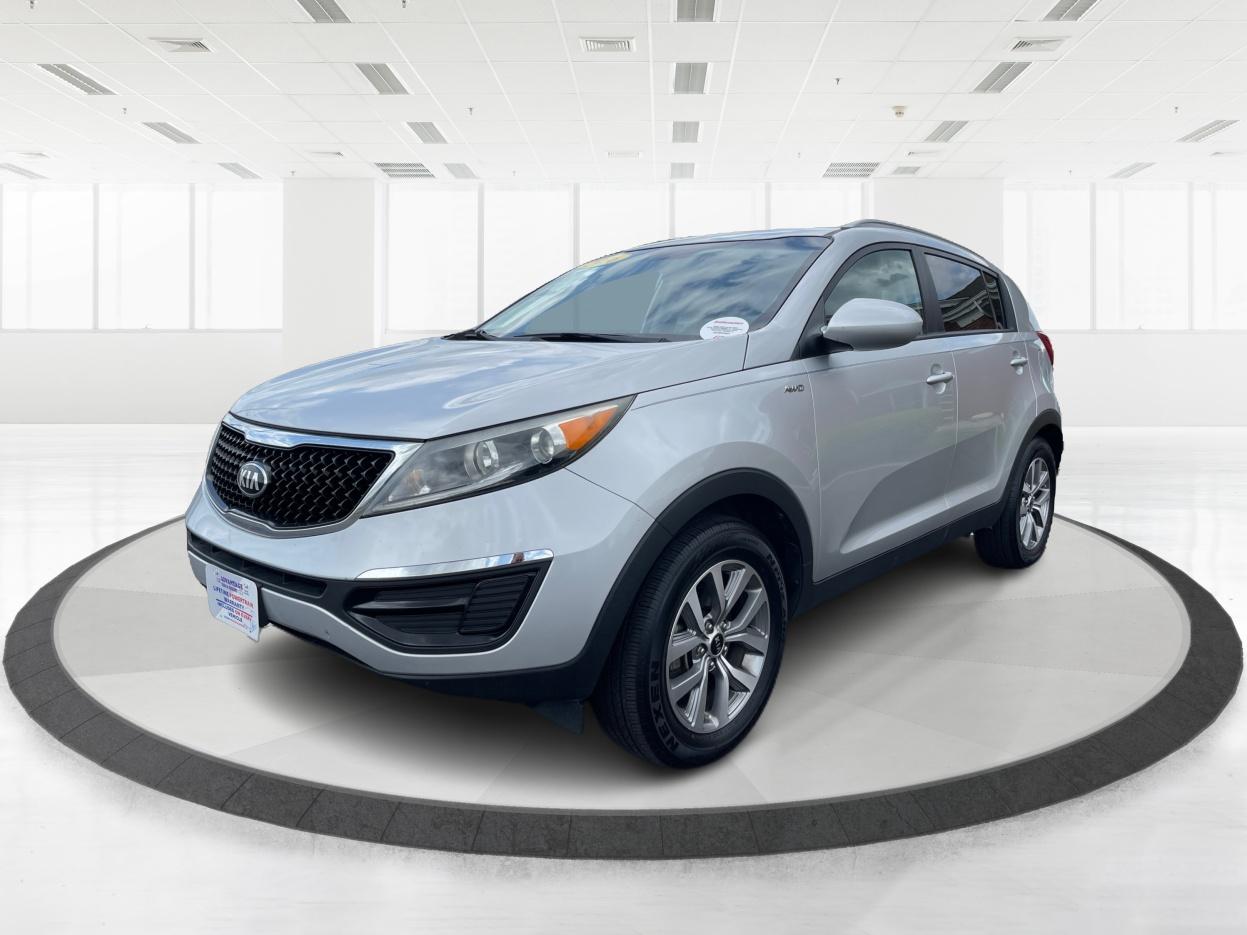 2016 Kia Sportage LX AWD (KNDPBCAC3G7) with an 2.4L V6 DOHC 24V engine, 6-Speed Automatic transmission, located at 4508 South Dixie Dr, Moraine, OH, 45439, (937) 908-9800, 39.689976, -84.218452 - Photo#7