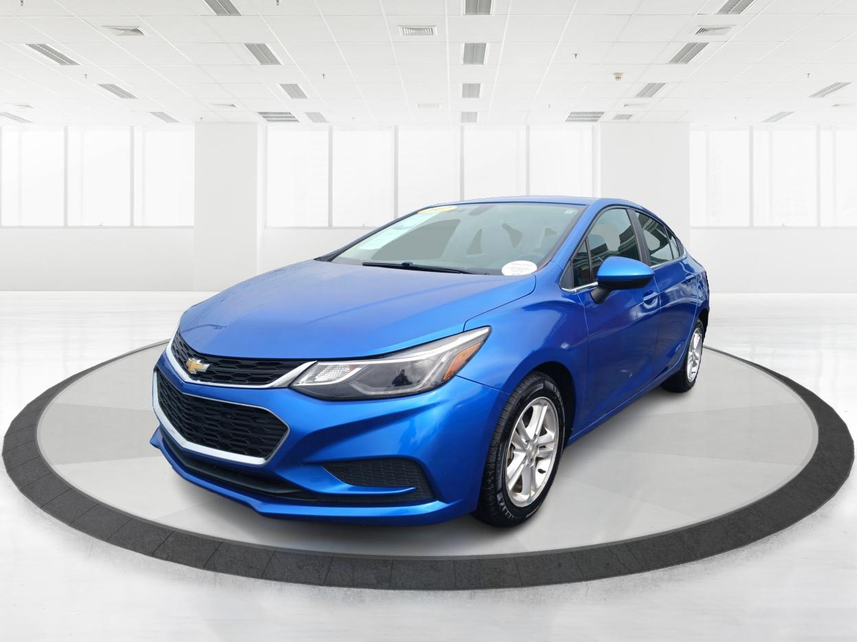 2017 Chevrolet Cruze LT Auto (1G1BE5SM3H7) with an 1.4L L4 DOHC 16V TURBO engine, 6-Speed Automatic transmission, located at 1230 East Main St, Xenia, OH, 45385, (937) 908-9800, 39.688026, -83.910172 - 2017 Chevrolet Cruze LT Auto - Photo#7