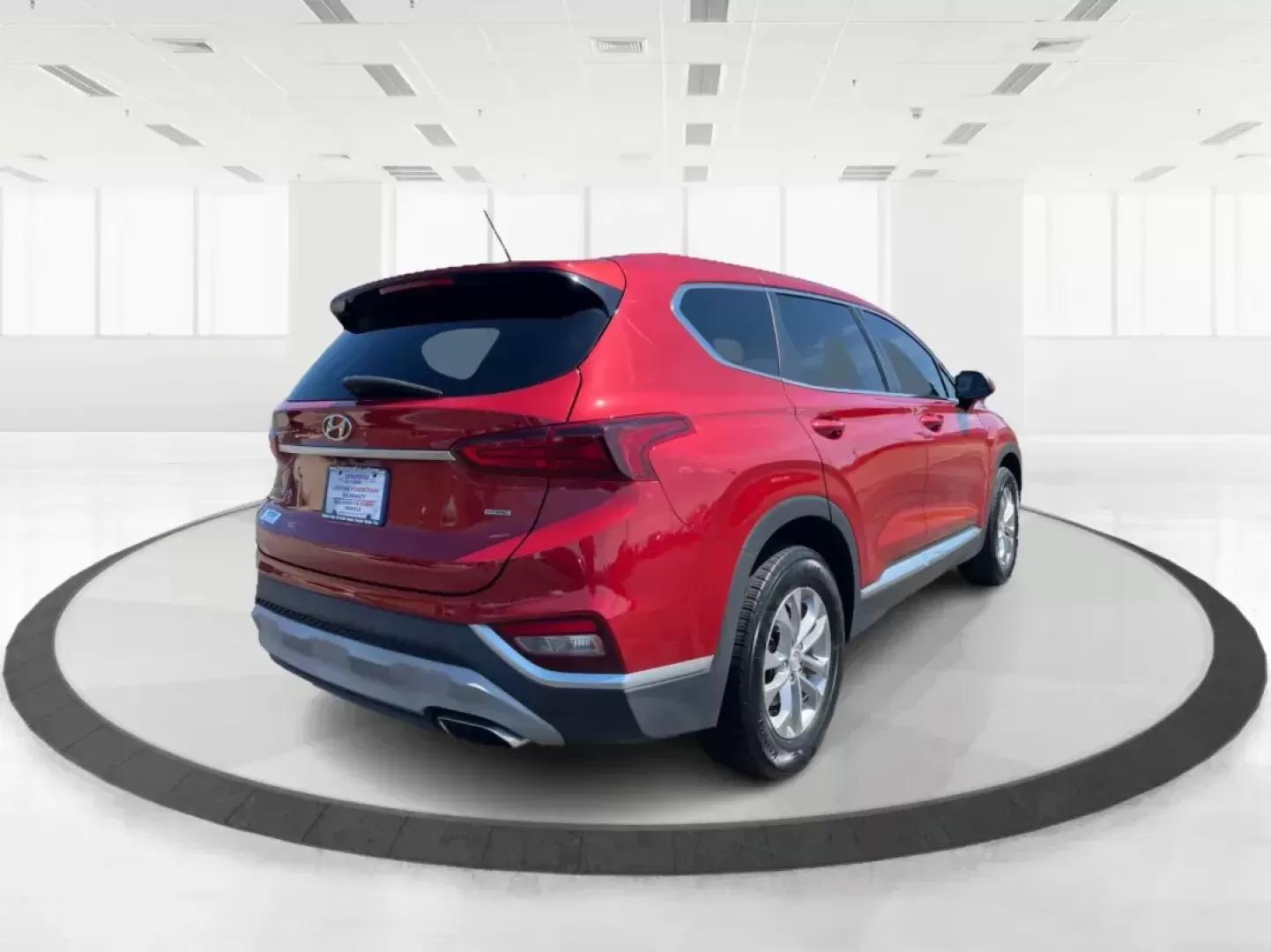 2019 Hyundai Santa Fe SE 2.4 AWD (5NMS2CAD9KH) with an 2.4L L4 DOHC 16V engine, 8-Speed Automatic transmission, located at 8750 N County Rd 25A, Piqua, OH, 45356, (937) 908-9800, 40.164391, -84.232513 - 2019 Hyundai Santa Fe SE 2.4 AWD - Photo#2