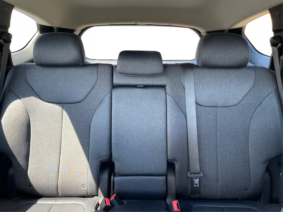 2019 Hyundai Santa Fe SE 2.4 AWD (5NMS2CAD9KH) with an 2.4L L4 DOHC 16V engine, 8-Speed Automatic transmission, located at 8750 N County Rd 25A, Piqua, OH, 45356, (937) 908-9800, 40.164391, -84.232513 - Photo#14