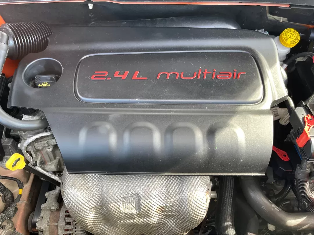 2015 Jeep Renegade Latitude 4WD (ZACCJBBT2FP) with an 2.4L L4 DOHC 16V engine, 6-Speed Manual transmission, located at 1184 Kauffman Ave, Fairborn, OH, 45324, (937) 908-9800, 39.807072, -84.030914 - 2015 Jeep Renegade Latitude 4WD - Photo#11