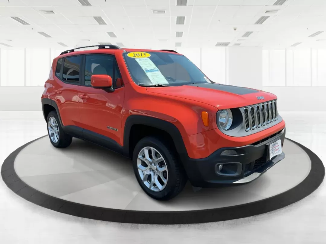 photo of 2015 Jeep Renegade Latitude 4WD