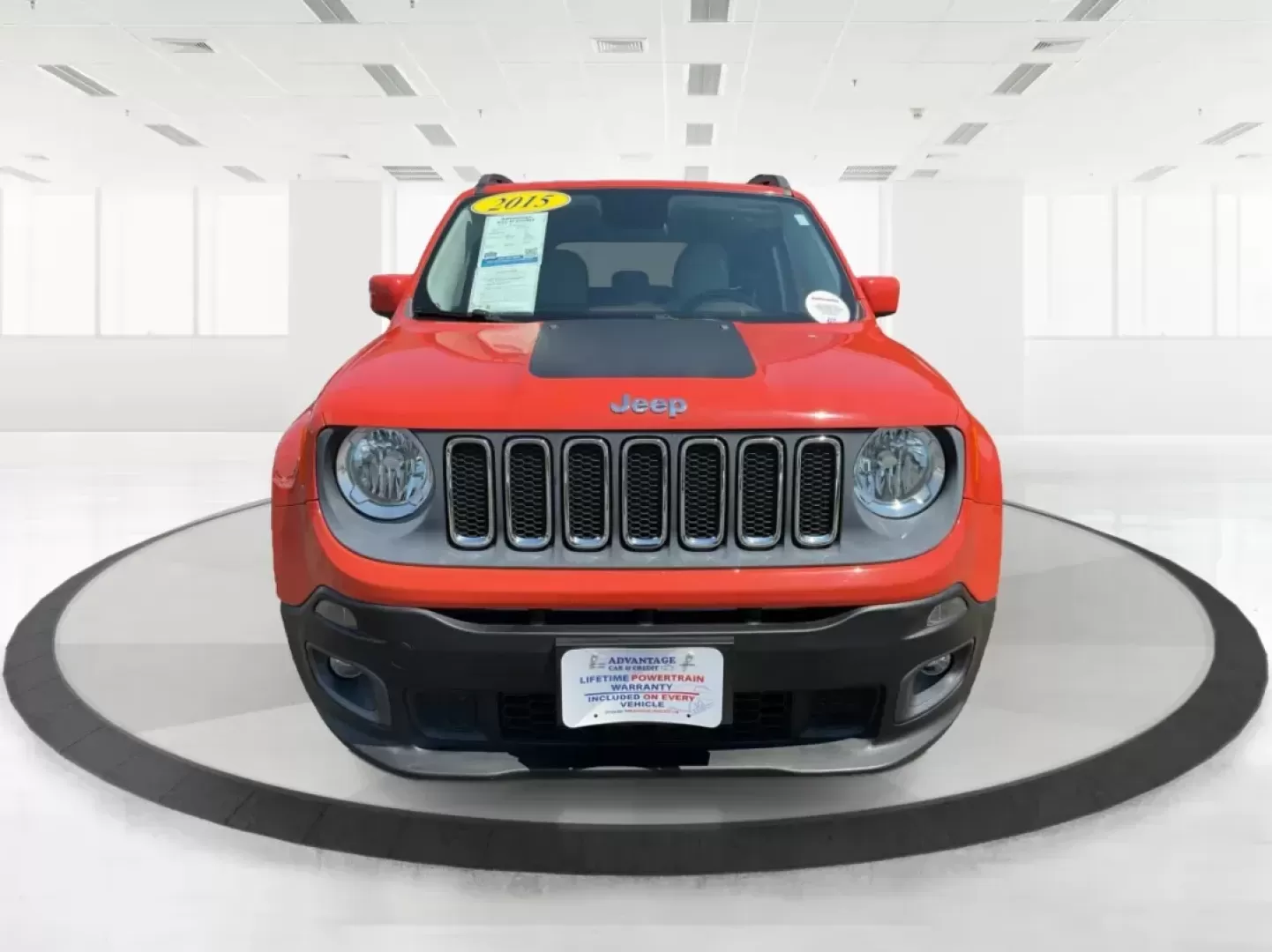 2015 Jeep Renegade Latitude 4WD (ZACCJBBT2FP) with an 2.4L L4 DOHC 16V engine, 6-Speed Manual transmission, located at 1184 Kauffman Ave, Fairborn, OH, 45324, (937) 908-9800, 39.807072, -84.030914 - **Discover Your Next Adventure with the 2015 Jeep Renegade Latitude 4WD at Advantage Car and Credit!**<br /> <br /> Are you ready to embrace a lifestyle filled with adventure and exploration? The 2015 Jeep Renegade Latitude 4WD is your perfect companion for weekend getaways, family outings, and dail - Photo#6