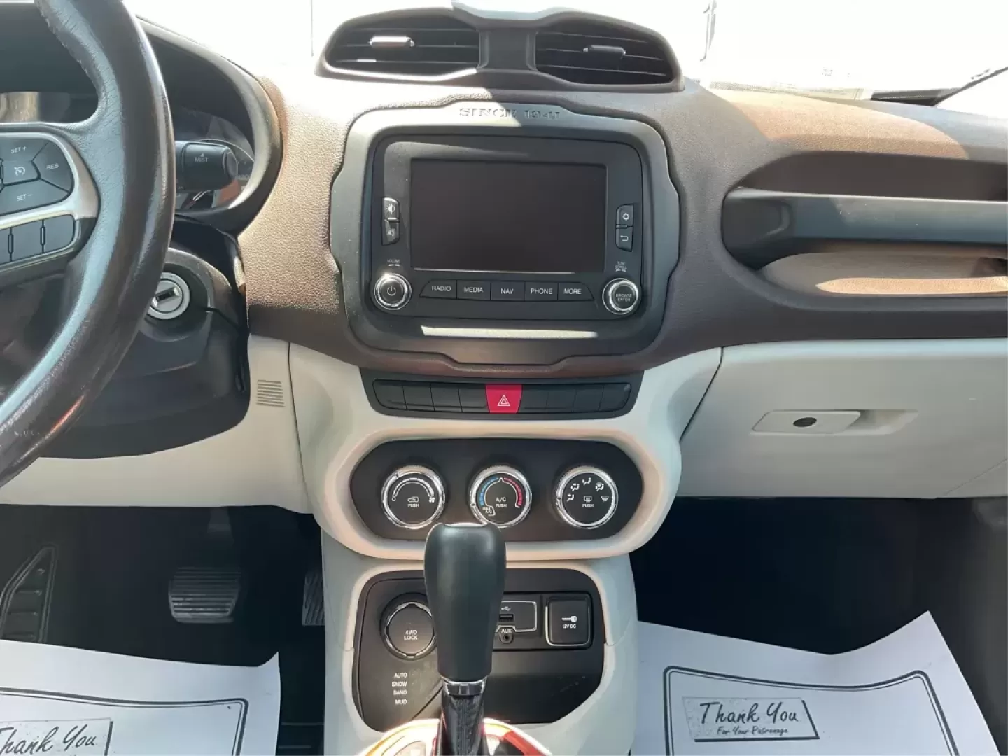 2015 Jeep Renegade Latitude 4WD (ZACCJBBT2FP) with an 2.4L L4 DOHC 16V engine, 6-Speed Manual transmission, located at 1184 Kauffman Ave, Fairborn, OH, 45324, (937) 908-9800, 39.807072, -84.030914 - **Discover Your Next Adventure with the 2015 Jeep Renegade Latitude 4WD at Advantage Car and Credit!**<br /> <br /> Are you ready to embrace a lifestyle filled with adventure and exploration? The 2015 Jeep Renegade Latitude 4WD is your perfect companion for weekend getaways, family outings, and dail - Photo#12
