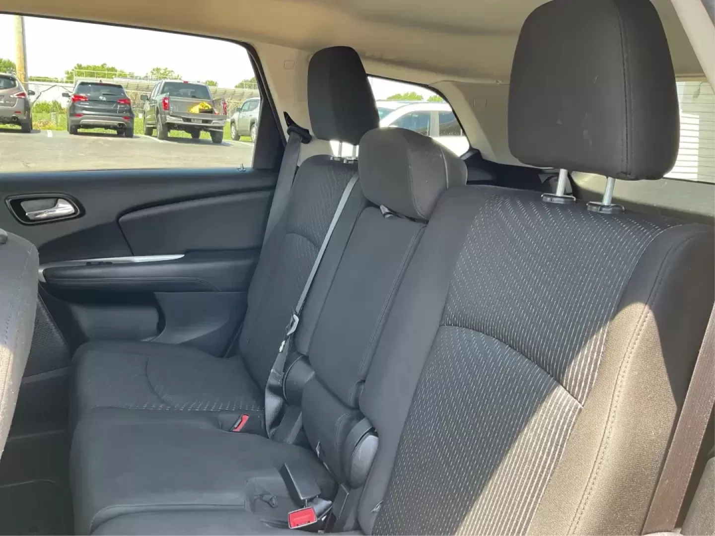 2017 Dodge Journey SE (3C4PDCAB2HT) with an 2.4L L4 DOHC 16V engine, 4-Speed Automatic transmission, located at 1951 S Dayton Lakeview Rd., New Carlisle, OH, 45344, (937) 908-9800, 39.890999, -84.050255 - Photo#8