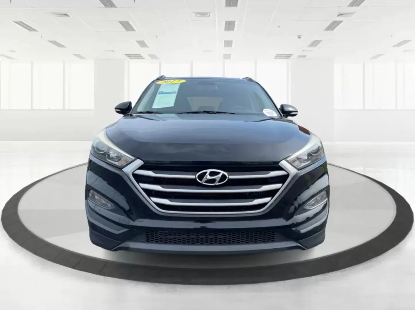 2017 Hyundai Tucson Night (KM8J3CA29HU) with an Other engine, located at 4508 South Dixie Dr, Moraine, OH, 45439, (937) 908-9800, 39.689976, -84.218452 - 2017 Hyundai Tucson Night - Photo#7
