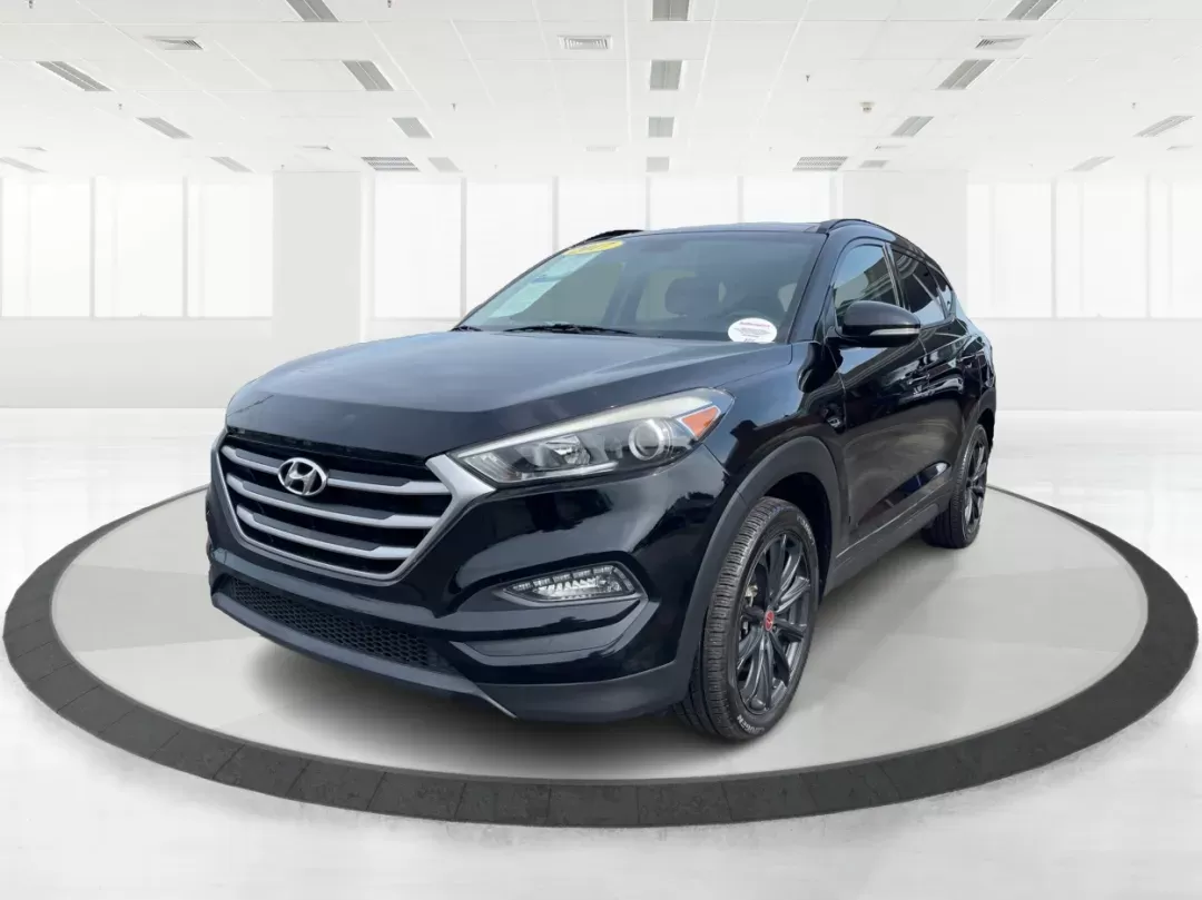 2017 Hyundai Tucson Night (KM8J3CA29HU) with an Other engine, located at 4508 South Dixie Dr, Moraine, OH, 45439, (937) 908-9800, 39.689976, -84.218452 - 2017 Hyundai Tucson Night - Photo#8