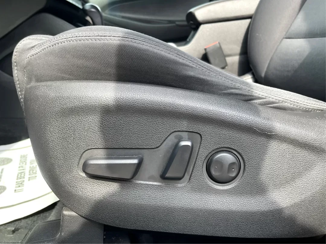 2017 Hyundai Tucson Night (KM8J3CA29HU) with an Other engine, located at 4508 South Dixie Dr, Moraine, OH, 45439, (937) 908-9800, 39.689976, -84.218452 - 2017 Hyundai Tucson Night - Photo#18