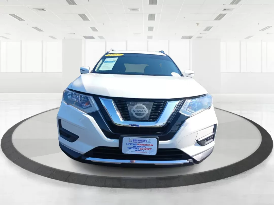 2017 Nissan Rogue SV AWD (KNMAT2MV9HP) with an 2.5L L4 DOHC 16V engine, Continuously Variable Transmission transmission, located at 1184 Kauffman Ave, Fairborn, OH, 45324, (937) 908-9800, 39.807072, -84.030914 - Photo#7