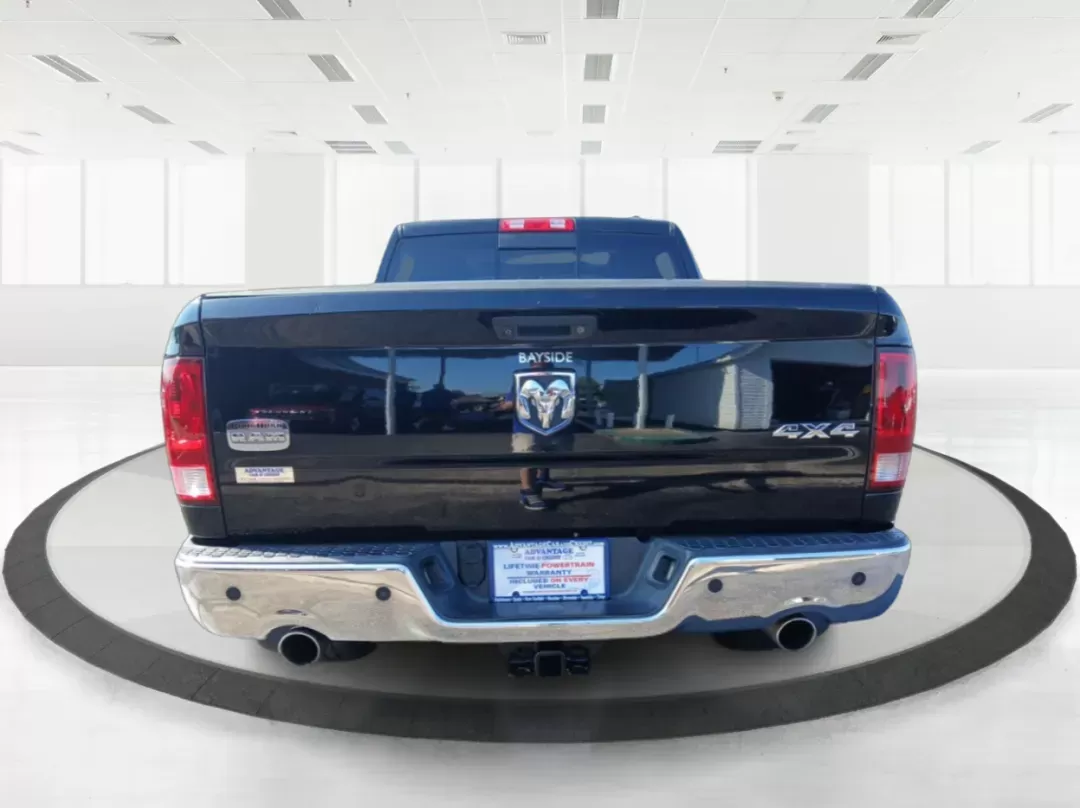 2012 Ram 1500 Laramie Longhorn Edition Crew Cab 4WD (1C6RD7PT6CS) with an 5.7L V8 OHV 16V engine, 6-Speed Automatic transmission, located at 1099 N County Rd 25A , Troy, OH, 45373, (937) 908-9800, 40.057079, -84.212883 - One Owner - Photo#4