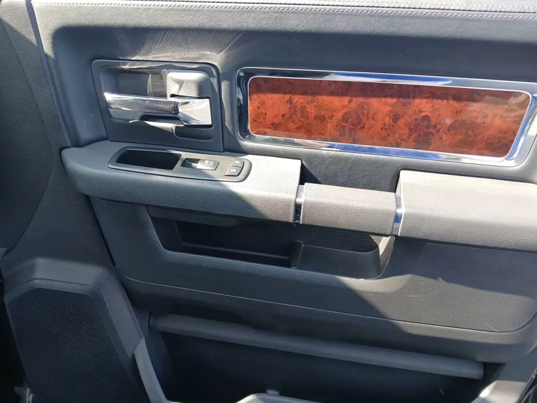 2012 Ram 1500 Laramie Longhorn Edition Crew Cab 4WD (1C6RD7PT6CS) with an 5.7L V8 OHV 16V engine, 6-Speed Automatic transmission, located at 1099 N County Rd 25A , Troy, OH, 45373, (937) 908-9800, 40.057079, -84.212883 - One Owner - Photo#20
