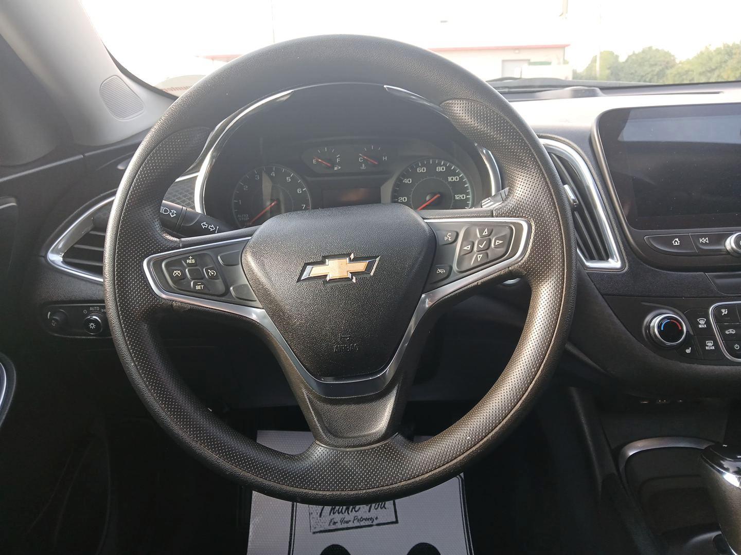 2019 Chevrolet Malibu LT (1G1ZD5ST2KF) with an 1.5L L4 DOHC 16V engine, 6-Speed Automatic transmission, located at 1099 N County Rd 25A, Troy, OH, 45373, (937) 908-9800, 40.057079, -84.212883 - 2019 Chevrolet Malibu LT - Photo#15