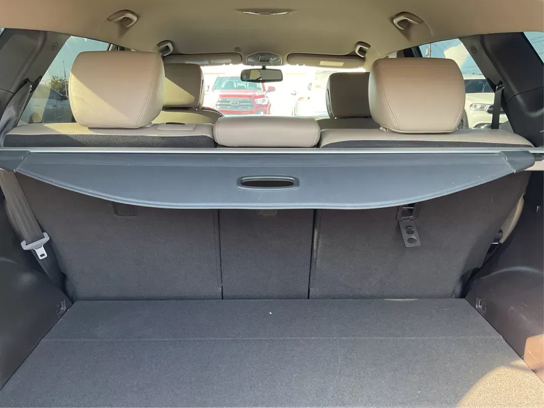 2013 Hyundai Santa Fe Sport 2.0 AWD (5XYZUDLA2DG) with an 2.0L L4 DOHC 16V engine, 6-Speed Automatic transmission, located at 1099 N County Rd 25A , Troy, OH, 45373, (937) 908-9800, 40.057079, -84.212883 - Photo#11