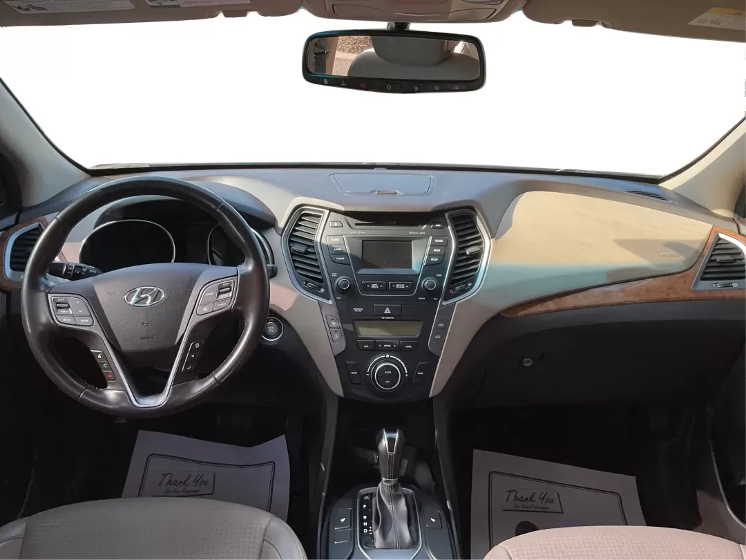2013 Hyundai Santa Fe Sport 2.0 AWD (5XYZUDLA2DG) with an 2.0L L4 DOHC 16V engine, 6-Speed Automatic transmission, located at 1099 N County Rd 25A , Troy, OH, 45373, (937) 908-9800, 40.057079, -84.212883 - Photo#19