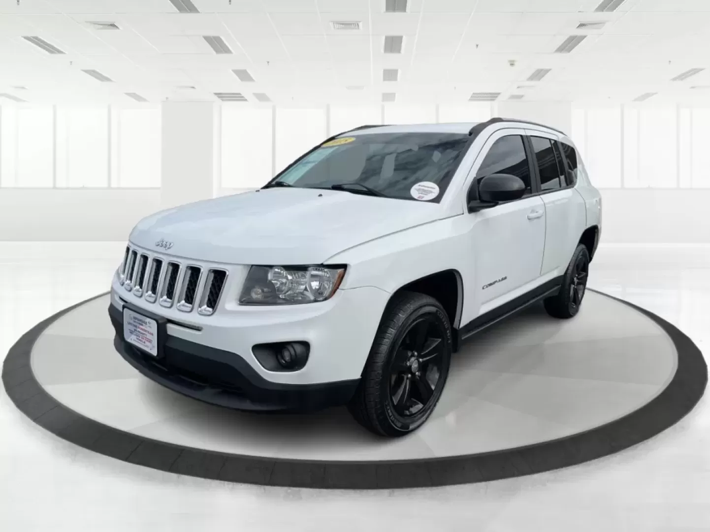 2015 Jeep Compass Sport (1C4NJDBB6FD) with an 2.4L I-4 DOHC engine, located at 880 E. National Road, Vandalia, OH, 45377, (937) 908-9800, 39.891918, -84.183594 - **Explore Adventure and Comfort with the 2015 Jeep Compass Sport at Advantage Car and Credit!**<br /> <br /> Whether you're navigating your daily commute or embarking on a weekend getaway, the 2015 Jeep Compass Sport is designed with versatility in mind. With a spacious interior and rugged capabilit - Photo#8