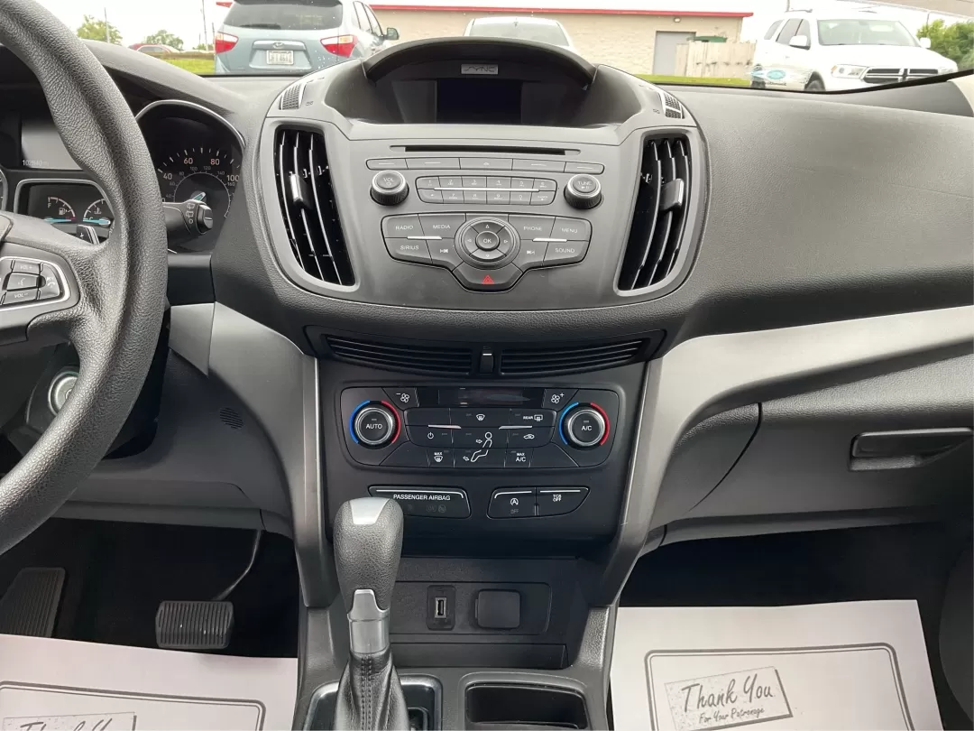 2017 Ford Escape SE (1FMCU9GD0HU) with an Other engine, located at 880 E. National Road, Vandalia, OH, 45377, (937) 908-9800, 39.891918, -84.183594 - **Explore New Adventures with the 2017 Ford Escape SE - Your Perfect Companion for Every Journey!**<br /> <br /> Imagine embarking on spontaneous weekend getaways or daily commutes with absolute confidence and comfort. The 2017 Ford Escape SE, now available at Advantage Car and Credit in Fairborn, O - Photo#13