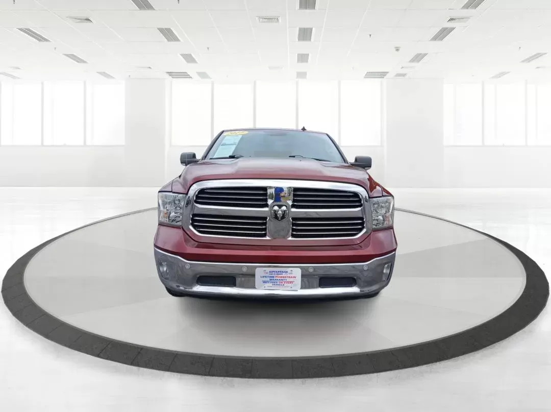 2017 Ram 1500 SLT Crew Cab SWB 4WD (3C6RR7LT1HG) with an 5.7L V8 OHV 16V engine, 8-Speed Automatic transmission, located at 1099 N County Rd 25A , Troy, OH, 45373, (937) 908-9800, 40.057079, -84.212883 - 2017 Ram 1500 SLT Crew Cab SWB 4WD - Photo#7