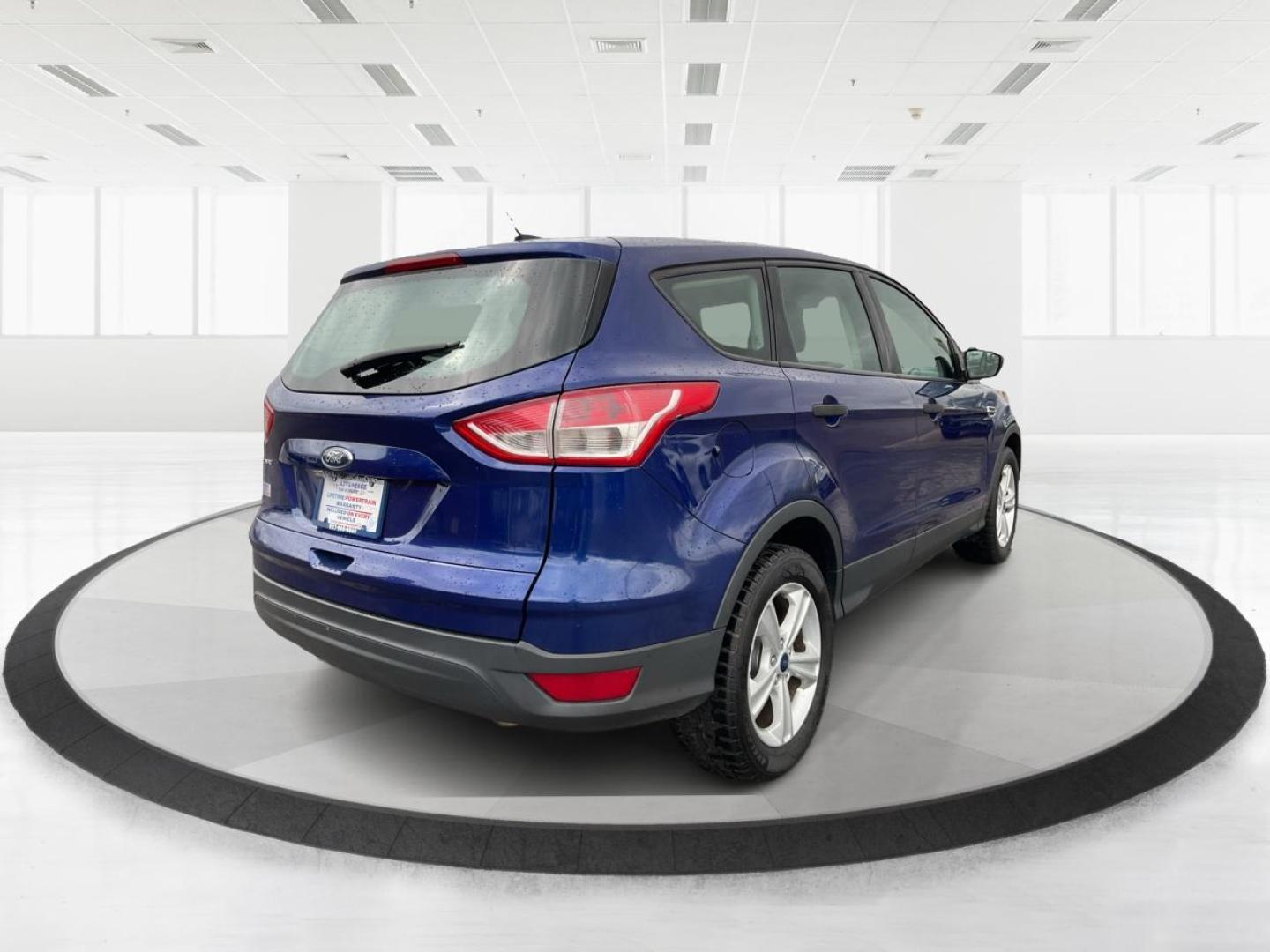 2014 Ford Escape S FWD (1FMCU0F71EU) with an 2.5L L4 DOHC 16V engine, 6-Speed Automatic transmission, located at 1099 N County Rd 25A, Troy, OH, 45373, (937) 908-9800, 40.057079, -84.212883 - Photo#2