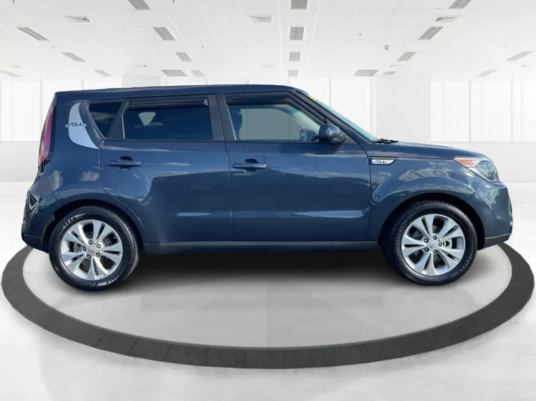 2016 Kia Soul + (KNDJP3A58G7) with an 2.0L L4 DOHC 16V engine, 6-Speed Automatic transmission, located at 880 E. National Road, Vandalia, OH, 45377, (937) 908-9800, 39.891918, -84.183594 - 2016 Kia Soul + - Photo#1