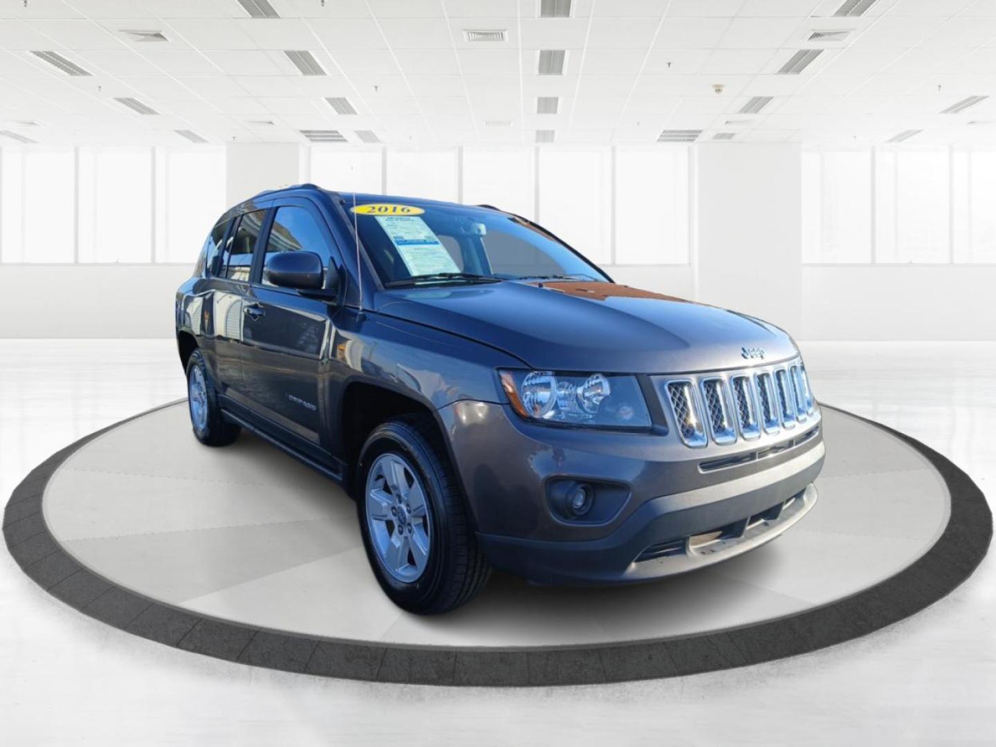 2016 Jeep Compass Latitude FWD (1C4NJCEB4GD) with an 2.4L L4 DOHC 16V engine, Continuously Variable Transmission transmission, located at 1230 East Main St, Xenia, OH, 45385, (937) 908-9800, 39.688026, -83.910172 - Photo#0