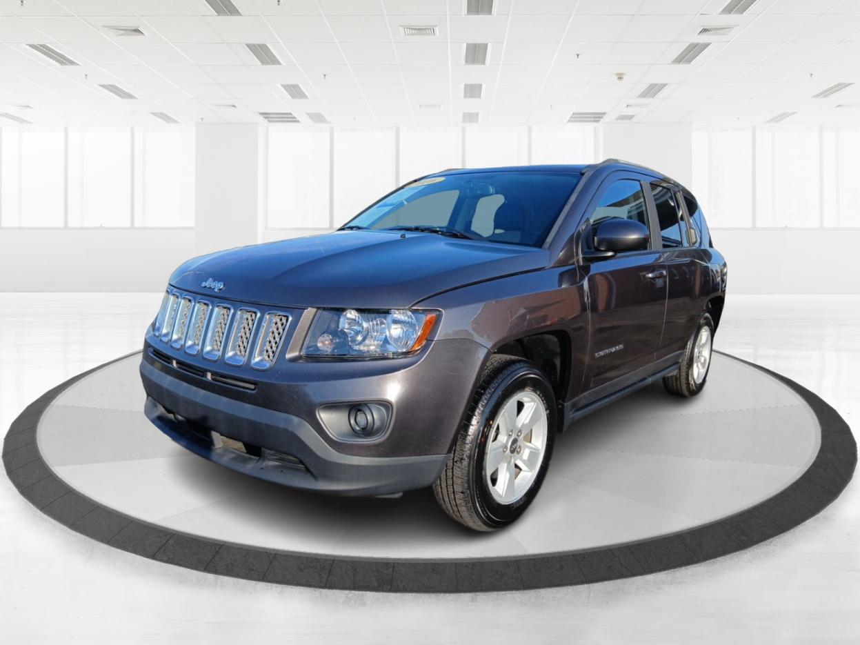 2016 Jeep Compass Latitude FWD (1C4NJCEB4GD) with an 2.4L L4 DOHC 16V engine, Continuously Variable Transmission transmission, located at 1230 East Main St, Xenia, OH, 45385, (937) 908-9800, 39.688026, -83.910172 - Photo#7