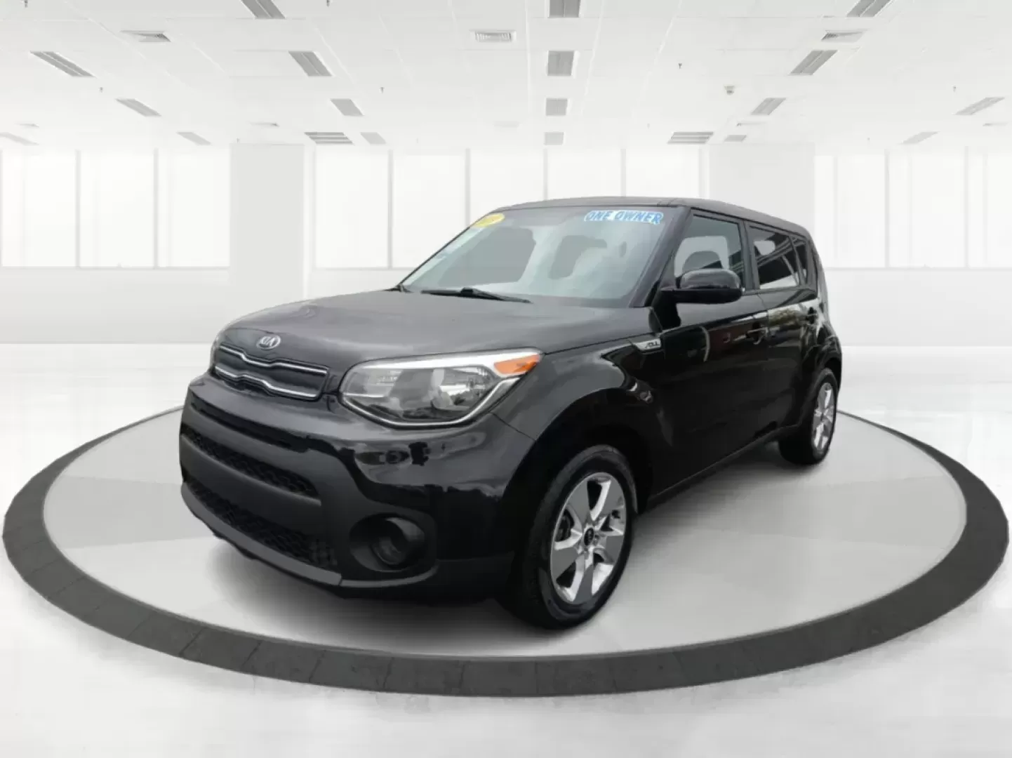 2019 Kia Soul Base 6A (KNDJN2A26K7) with an 1.6L L4 DOHC 16V engine, 6-Speed Automatic transmission, located at 4508 South Dixie Dr, Moraine, OH, 45439, (937) 908-9800, 39.689976, -84.218452 - Photo#8