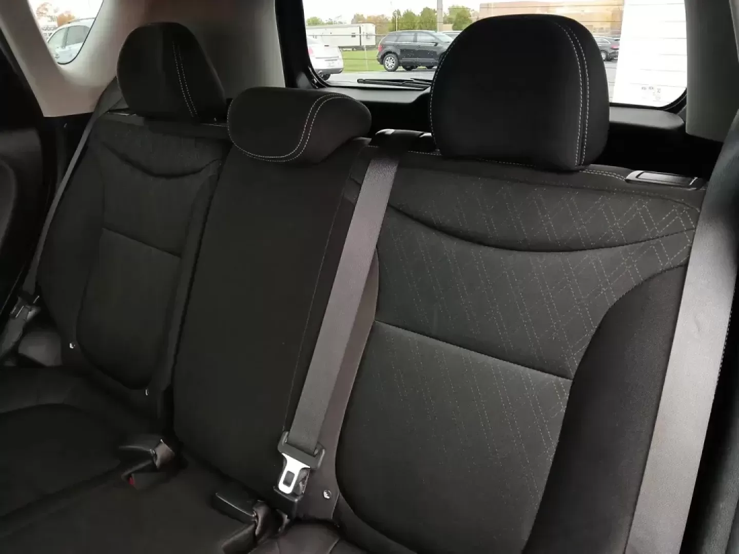2019 Kia Soul Base 6A (KNDJN2A26K7) with an 1.6L L4 DOHC 16V engine, 6-Speed Automatic transmission, located at 4508 South Dixie Dr, Moraine, OH, 45439, (937) 908-9800, 39.689976, -84.218452 - Photo#10