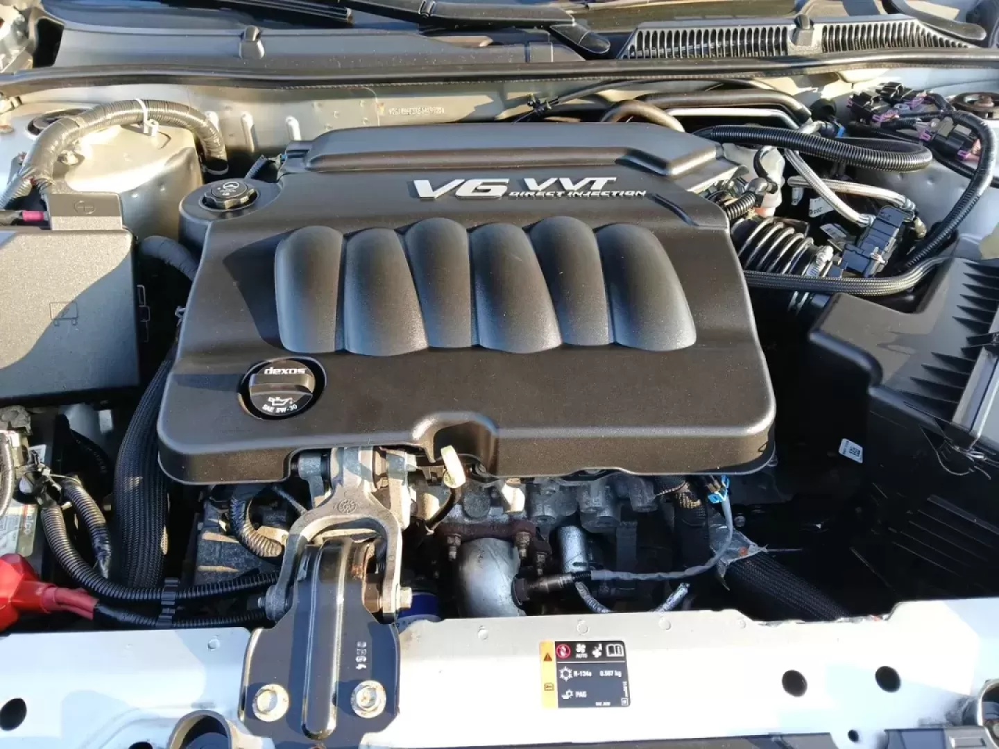2014 Chevrolet Impala Limited LT (2G1WB5E3XE1) with an 3.6L V6 DOHC 16V FFV engine, 6-Speed Automatic transmission, located at 8750 N County Rd 25A, Piqua, OH, 45356, (937) 908-9800, 40.164391, -84.232513 - Photo#11
